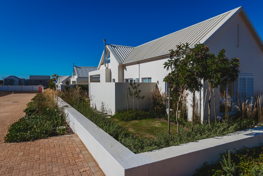 3 Bedroom Property for Sale in Kraaibosch Western Cape